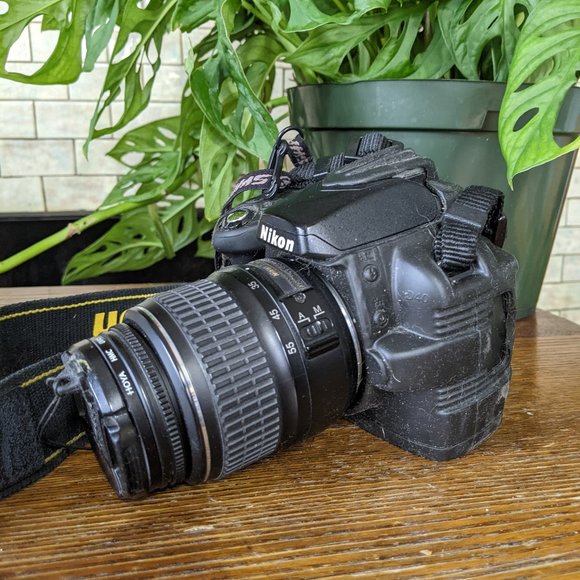 Nikon Other - Nikon D40x camera and lense